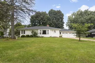 40W754 Route 64 Hwy, Wasco, IL 60183 - Photo 1
