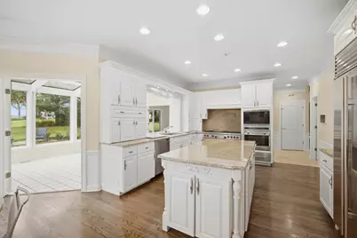4 S Wynstone Drive, North Barrington, IL 60010 - Photo 15