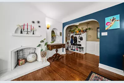 6142 N Hamilton Avenue #2N, Chicago, IL 60659 - Photo 7