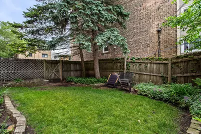 6142 N Hamilton Avenue #2N, Chicago, IL 60659 - Photo 3