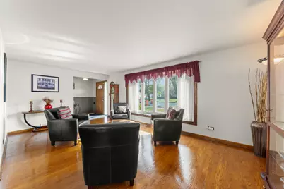 9204 Parkside Avenue, Oak Lawn, IL 60453 - Photo 5
