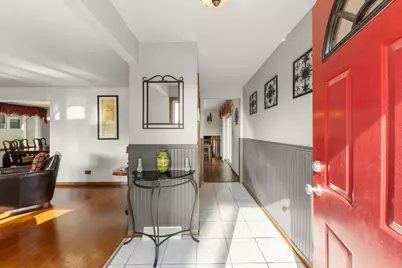 9204 Parkside Avenue, Oak Lawn, IL 60453 - Photo 3