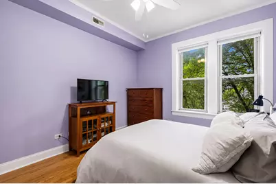 2152 W Ainslie Street #D3, Chicago, IL 60625 - Photo 9