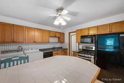 1243 Westchester Drive, Hanover Park, IL 60133 - Photo 7