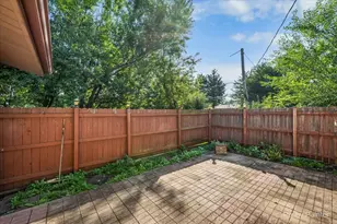 1243 Westchester Dr, Hanover Park, IL 60133 - Photo 25