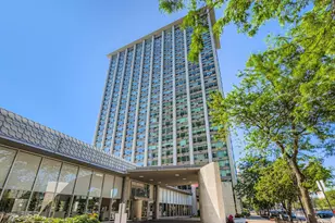 3600 N Lake Shore Dr, Chicago, IL 60613 - Photo 25