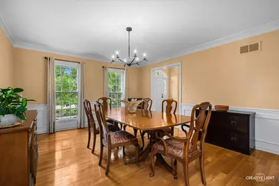 712 Burgess Hill Road, Naperville, IL 60565 - Photo 5