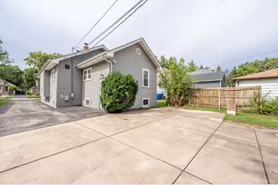 527 S Summit Avenue, Villa Park, IL 60181 - Photo 13