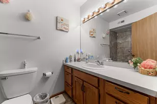 17816 Tanglewood Ct, Hazel Crest, IL 60429 - Photo 13
