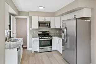 3916 Sunnyside Ave, Brookfield, IL 60513 - Photo 5