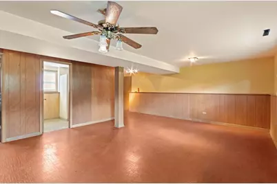 123 Ogden Avenue, Clarendon Hills, IL 60514 - Photo 27