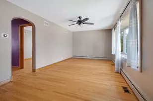 11413 S St Louis Ave, Chicago, IL 60655 - Photo 5