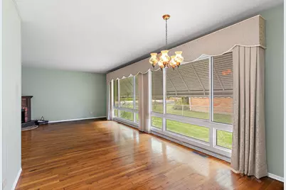 435 Kingman Lane, Hoffman Estates, IL 60169 - Photo 13