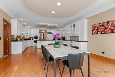 37181 N Fox Hill Drive, Wadsworth, IL 60083 - Photo 11