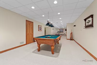 37181 N Fox Hill Drive, Wadsworth, IL 60083 - Photo 35