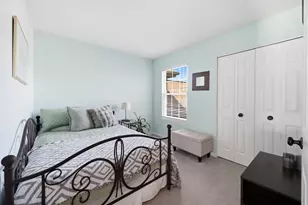 943 Little Falls Ct, Elk Grove Village, IL 60007 - Photo 19