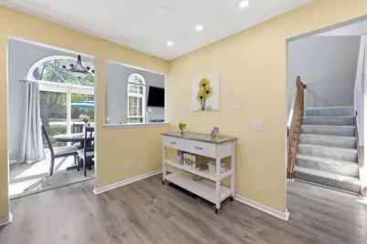 943 Little Falls Court #943, Elk Grove Village, IL 60007 - Photo 5