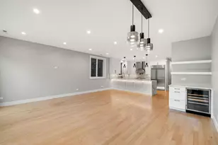 2209 W Belmont Ave, Chicago, IL 60618 - Photo 7