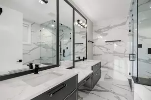 2209 W Belmont Ave, Chicago, IL 60618 - Photo 17
