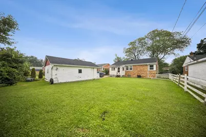 1372 S 6th Avenue, Des Plaines, IL 60018 - Photo 17