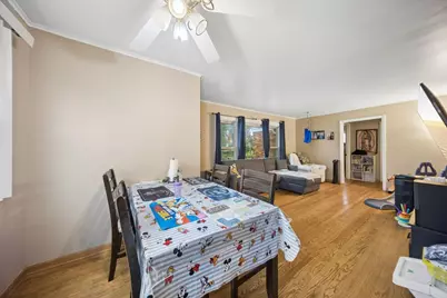 1372 S 6th Avenue, Des Plaines, IL 60018 - Photo 5
