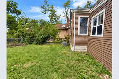 38 S Rebecca Street, Glenwood, IL 60425 - Photo 5
