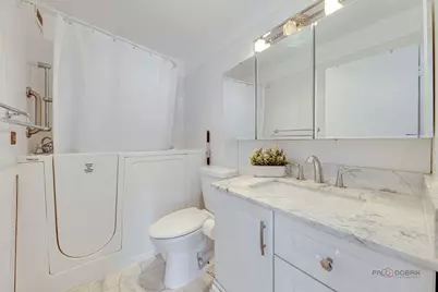 5445 N Sheridan Road #3805, Chicago, IL 60640 - Photo 23