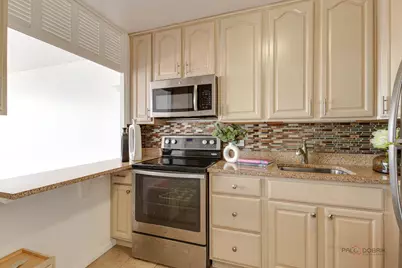 5445 N Sheridan Road #3805, Chicago, IL 60640 - Photo 21