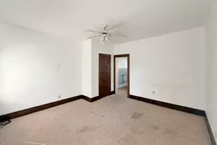 526 E Jefferson St, Freeport, IL 61032 - Photo 13
