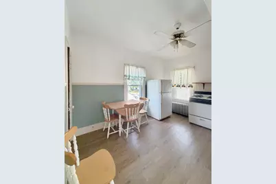 526 E Jefferson Street, Freeport, IL 61032 - Photo 15