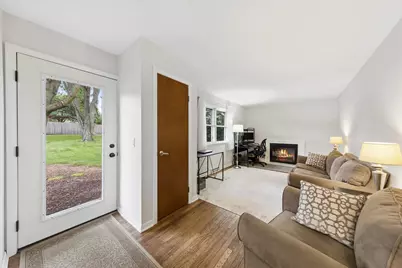 2S380 Golfview Drive, Glen Ellyn, IL 60137 - Photo 17