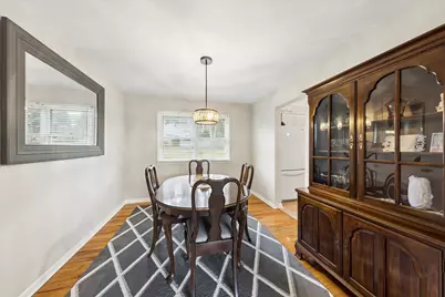 2S380 Golfview Drive, Glen Ellyn, IL 60137 - Photo 11