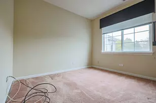 2745 Odlum Dr, Schaumburg, IL 60194 - Photo 13