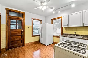 4150 W Melrose St, Chicago, IL 60641 - Photo 17