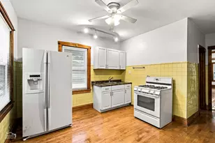 4150 W Melrose St, Chicago, IL 60641 - Photo 17