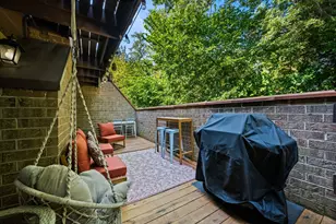 607 Kenneth Circle, Elgin, IL 60120 - Photo 1