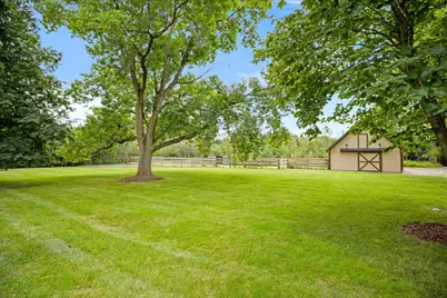 1899 Hilltop Lane, Bannockburn, IL 60015 - Photo 37