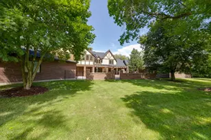 1899 Hilltop Ln, Bannockburn, IL 60015 - Photo 45