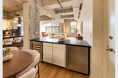 400 W Ontario Street #502, Chicago, IL 60654 - Photo 9
