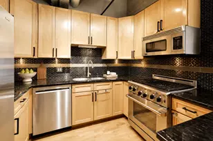 400 W Ontario St, Chicago, IL 60654 - Photo 11
