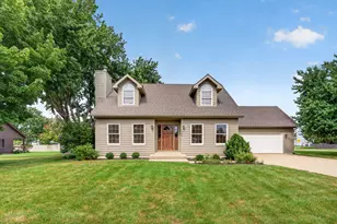 309 E Somonauk St, Yorkville, IL 60560 - Photo 1