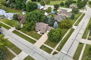 309 E Somonauk St, Yorkville, IL 60560 - Photo 9