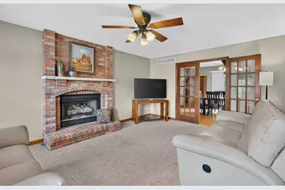 309 E Somonauk Street, Yorkville, IL 60560 - Photo 13