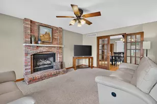 309 E Somonauk St, Yorkville, IL 60560 - Photo 13