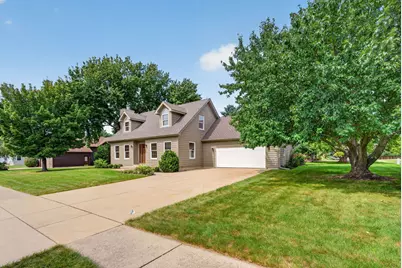 309 E Somonauk Street, Yorkville, IL 60560 - Photo 5