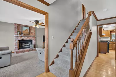 309 E Somonauk Street, Yorkville, IL 60560 - Photo 11