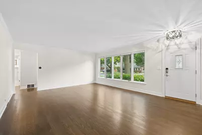 507 S Donald Avenue, Arlington Heights, IL 60004 - Photo 3