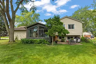 30W241 Bedford Ln, Warrenville, IL 60555 - Photo 27