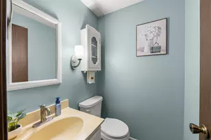 30W241 Bedford Ln, Warrenville, IL 60555 - Photo 13