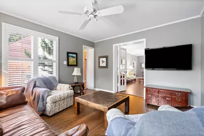 6652 N Chicora Avenue, Chicago, IL 60646 - Photo 15